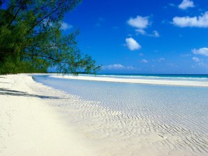 Playa paradisíaca de las Bahamas. Foto de Idee per viaggare.